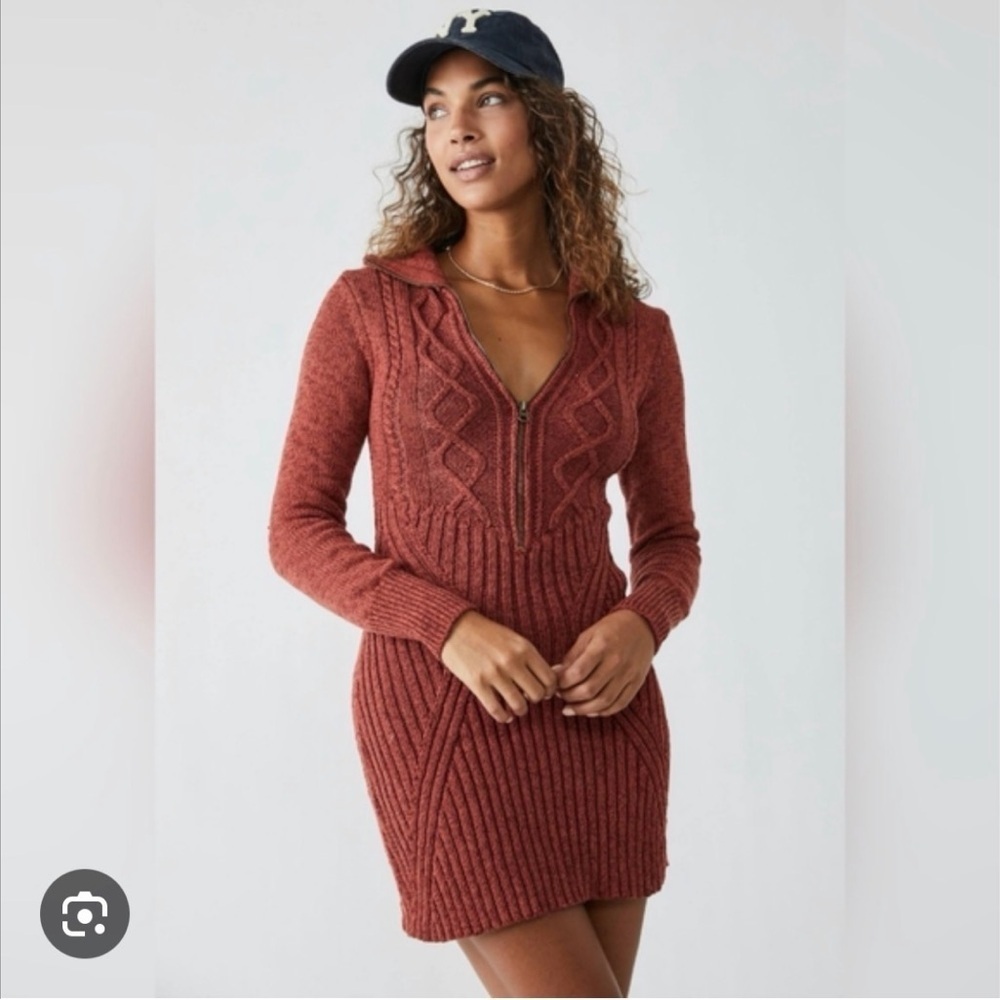 Free People Mont Blanc Mini Sweater Dress Red Jasper Auburn Sz M Cable Knit Zip